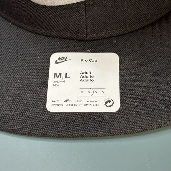 NIKE Pro Cap Snapback Hat *NEW* - Picture 3 of 6